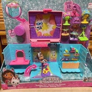 Gabby’s Dollhouse